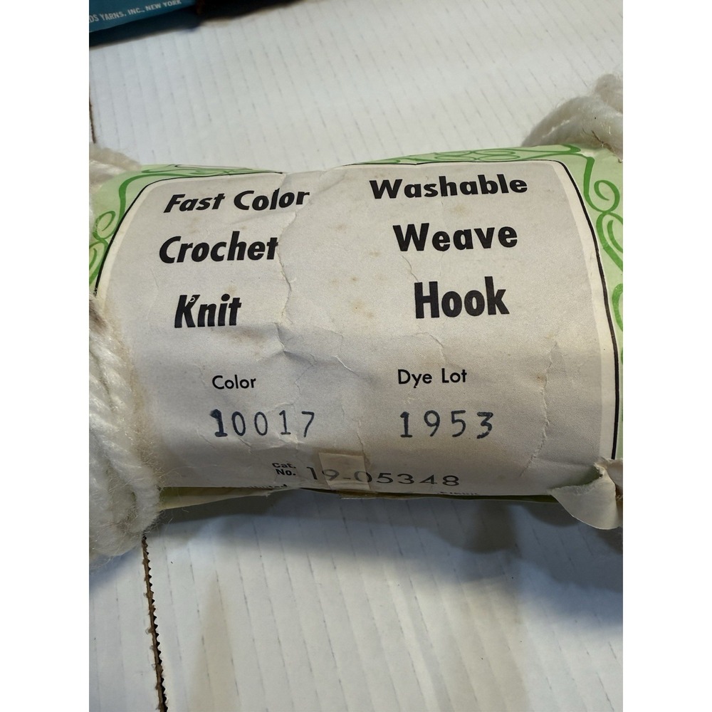 Vintage Reynolds Sayelle Sears Acrylic Rug Yarn Lot Orlon Heavyweight Made USA - Picture 9 of 16